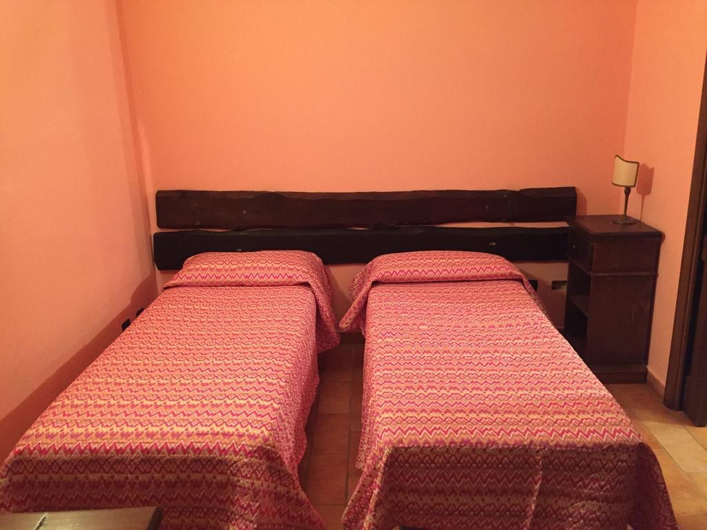 Il Casello Hotel Paola Room photo